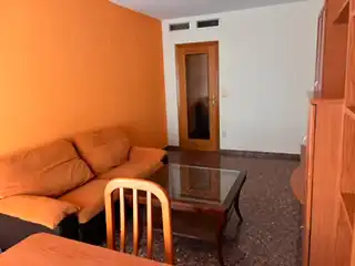 Sala de estar de Piso en venta en Zaragoza con Calefacción, Terraza y Trastero