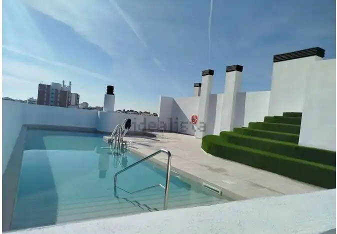 Pis amb piscina en venda a Bellavista - La Palmera, imagen 2