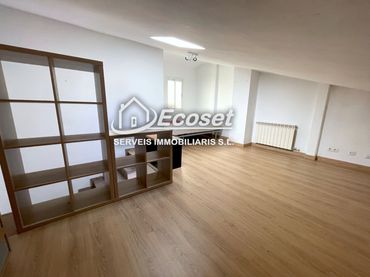Triplex zum Verkauf in Carrer Major