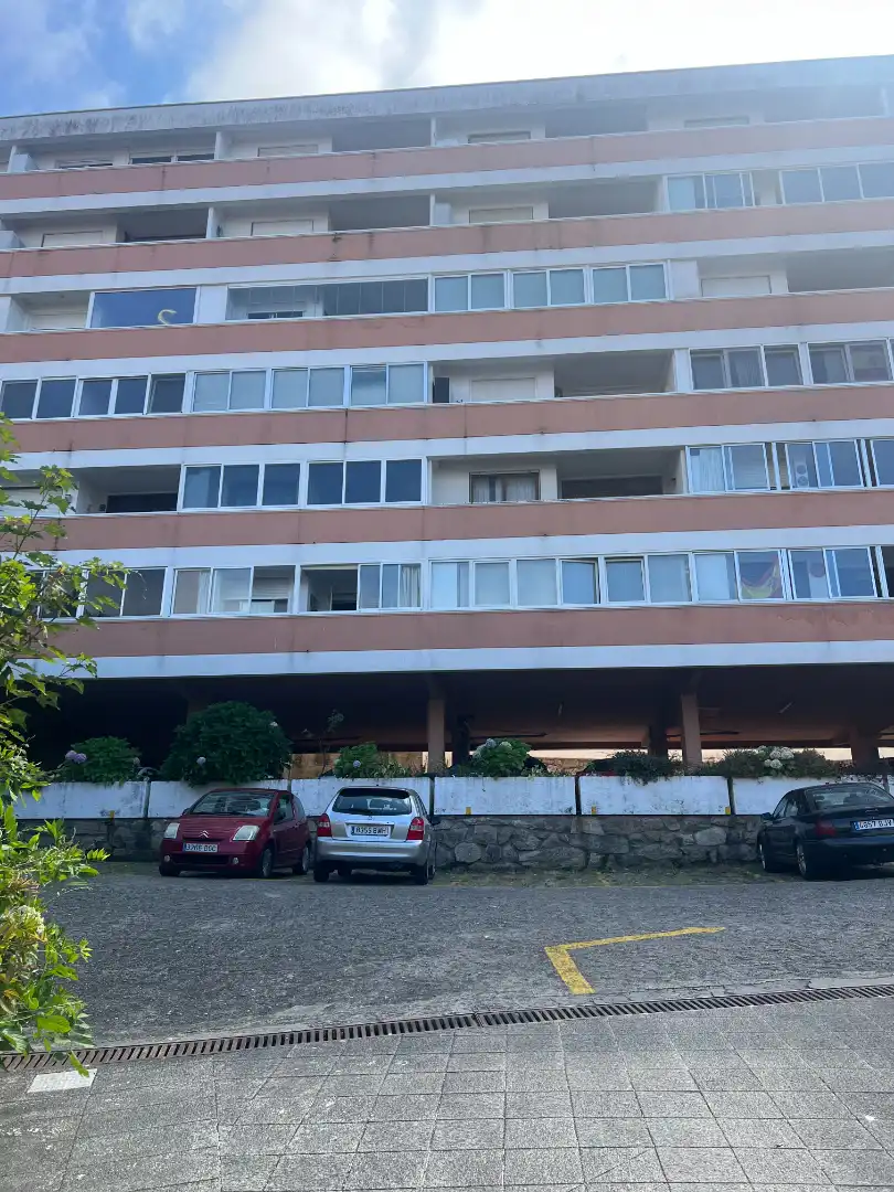 Vista exterior de Pis en venda en Baiona amb Jardí privat, Moblat i Forn