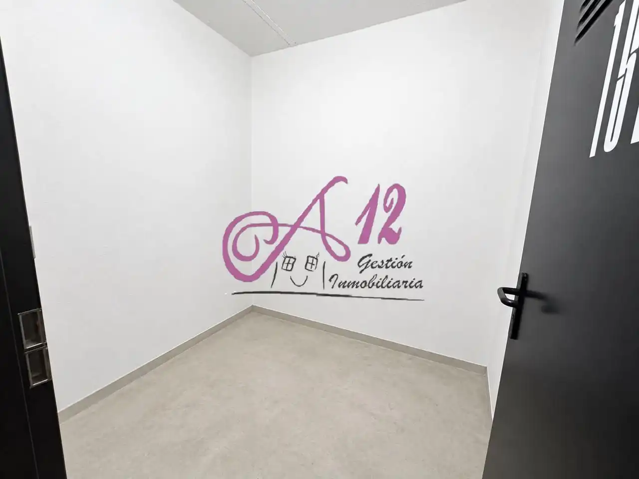 Aparcamiento en alquiler en Avinguda de les Corts Valencianes 47, imagen 4