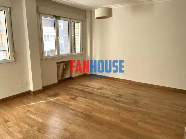 Flat with lift to rent in Alfredo Truán, imagen 4