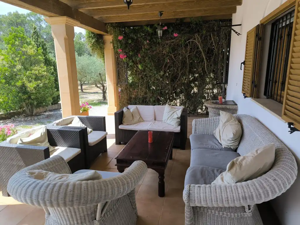 Casa rústica con piscina en venta en Llubí, imagen 9