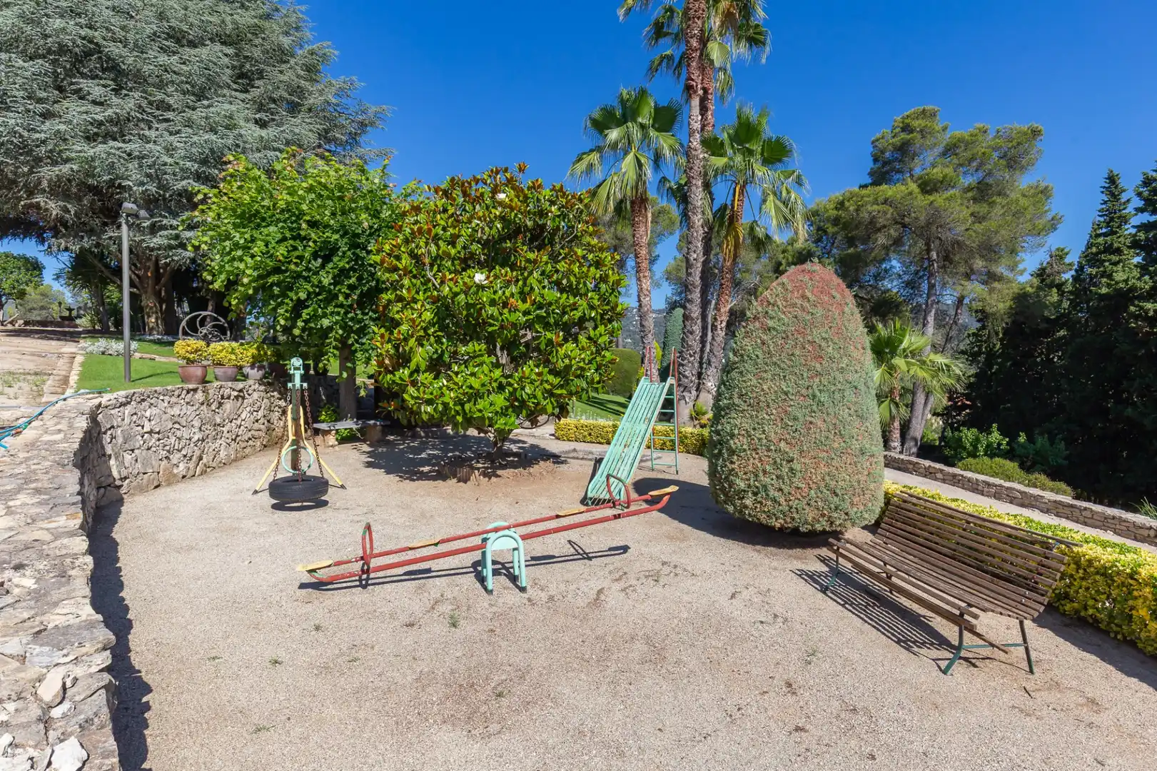 Jardí de Finca rústica en venda en Corbera de Llobregat amb Aire condicionat, Calefacció i Terrassa