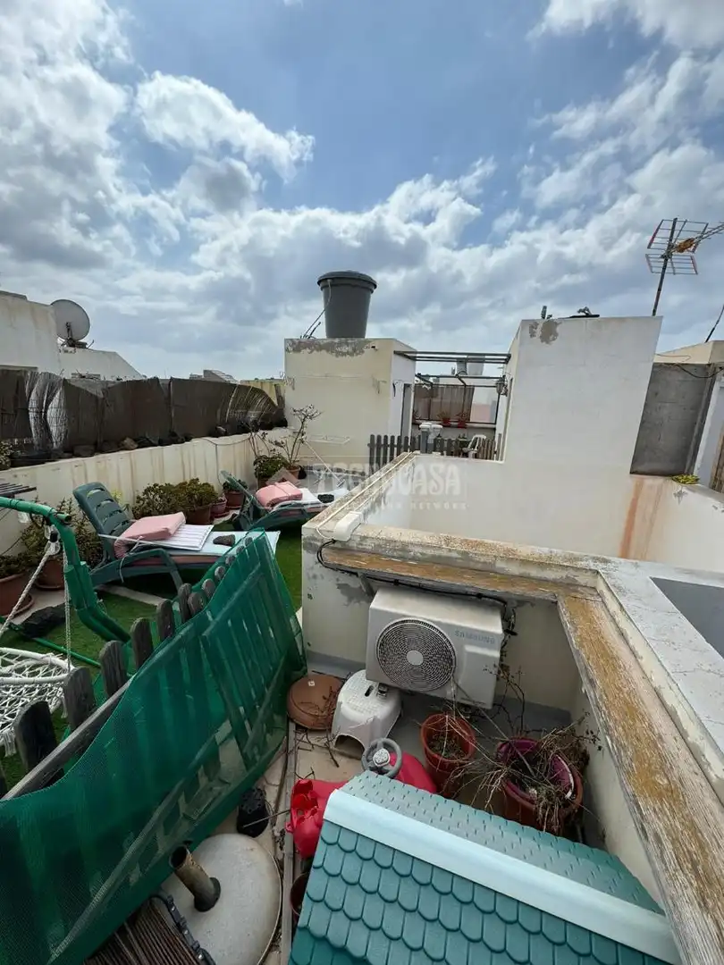 Terraza de Ático en venta en Arrecife con Amueblado y Balcón