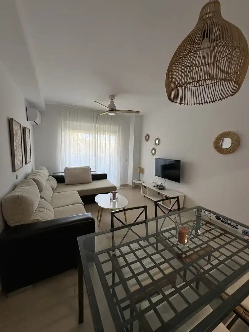 Wohnzimmer von Wohnung zur Miete in Carboneras mit Klimaanlage, Schwimmbad und Möbliert