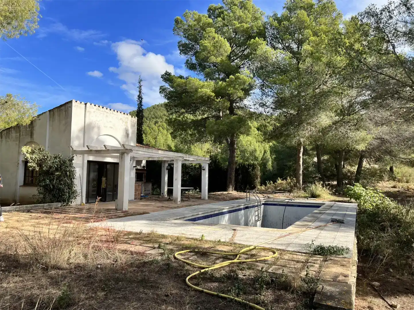 Jardí de Finca rústica en venda en Querol amb Piscina