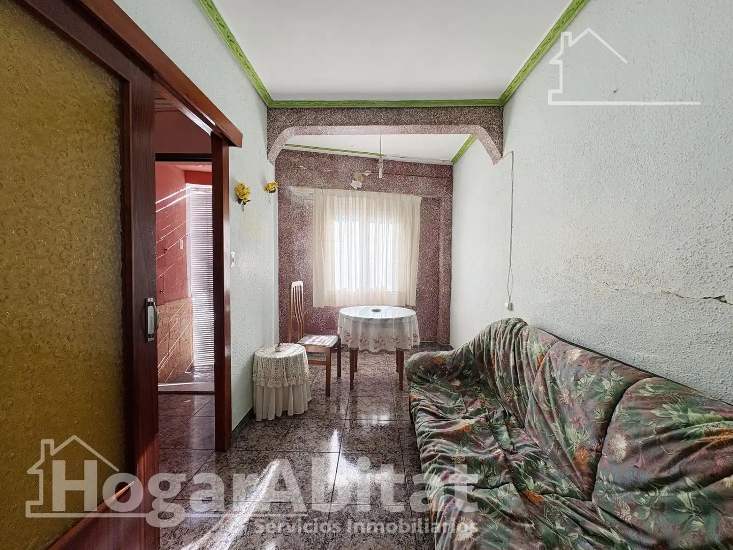 Sala de estar de Casa o chalet en venta en Tavernes de la Valldigna con Terraza, Trastero y Amueblado