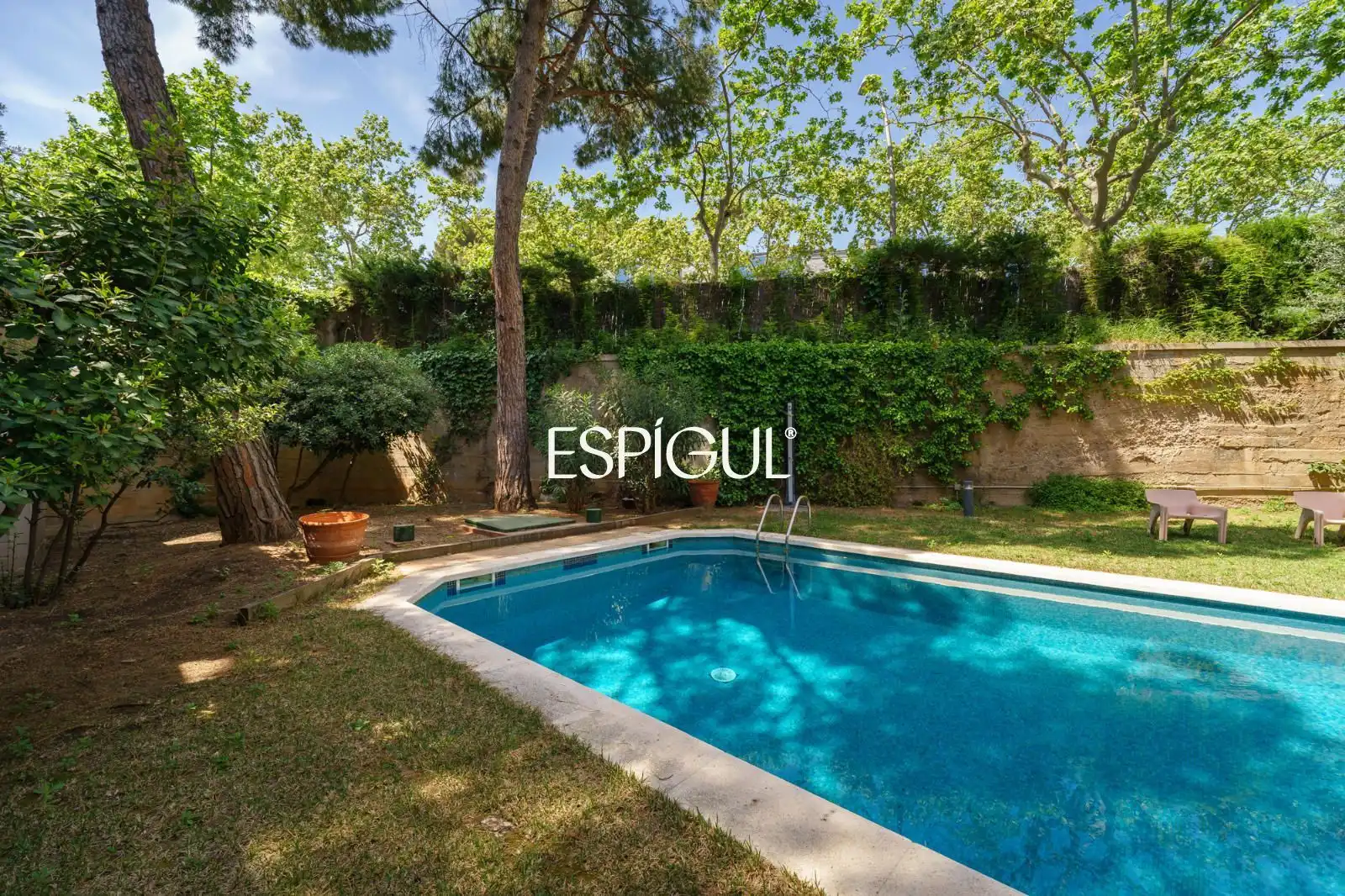 Piscina de Pis en venda en Barcelona amb Aire condicionat, Calefacció i Traster