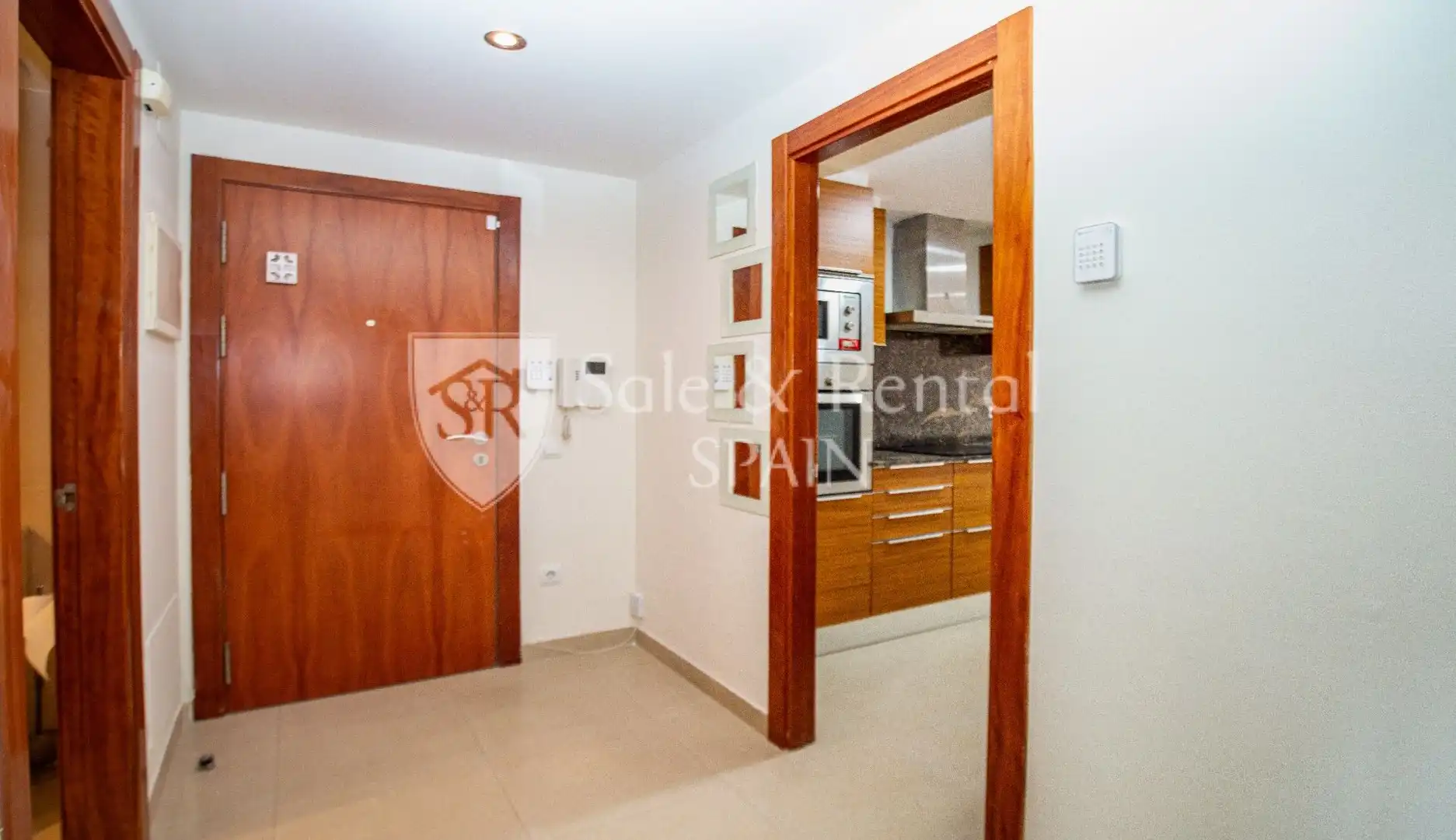 Flat for sale in Llagostera  with Air Conditioner, Terrace and Community pool