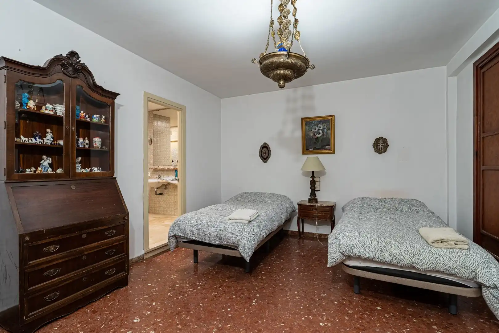 Dormitori de Casa o xalet en venda en Valencina de la Concepción amb Aire condicionat, Jardí privat i Piscina
