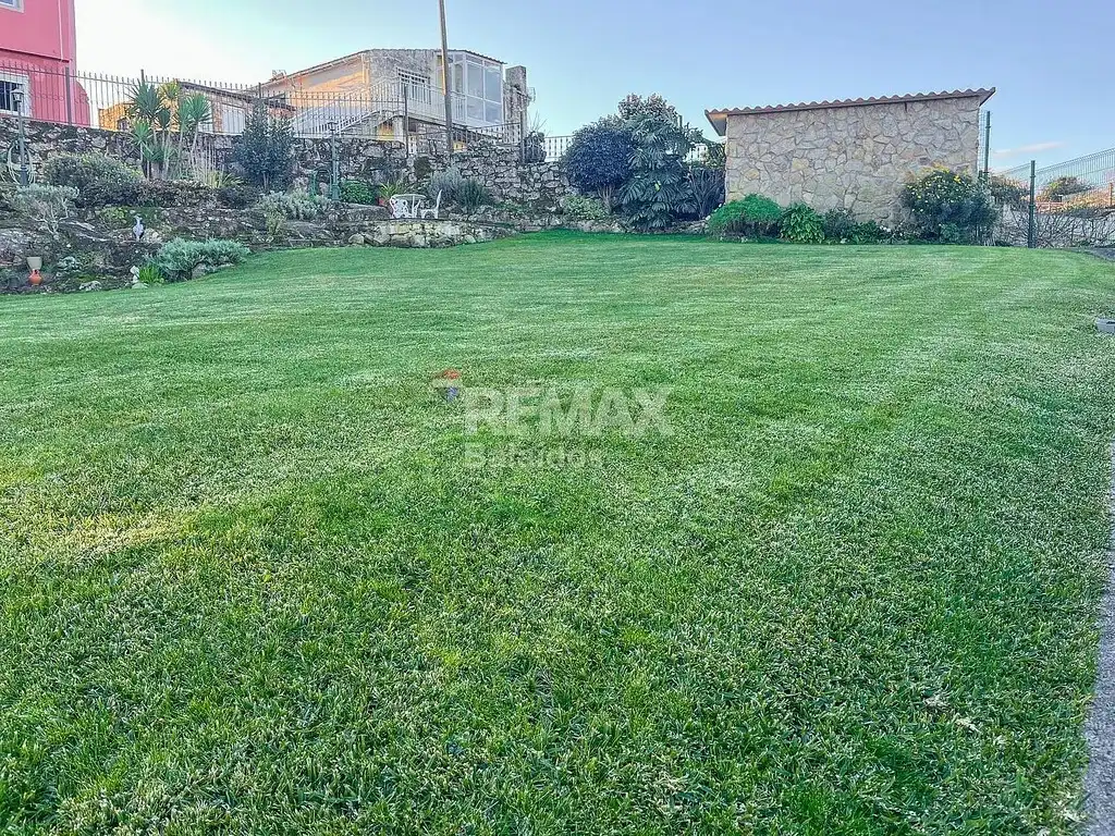 Houses for sale in Vigo   with Heating, Private garden and Parquet flooring