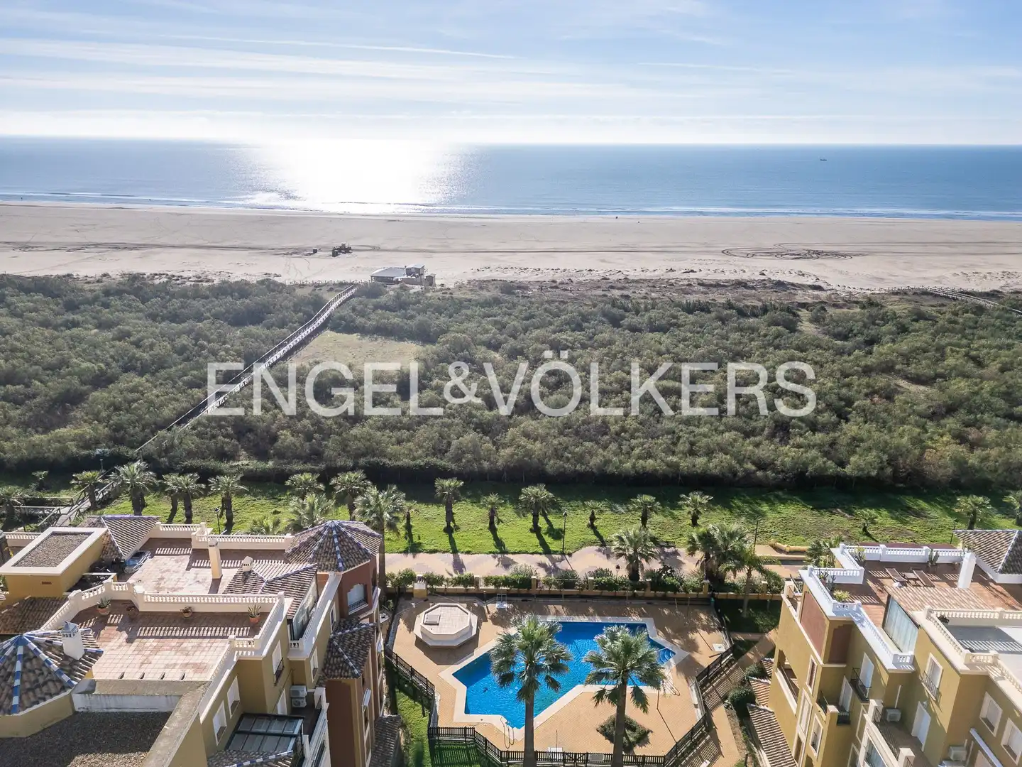 Vista exterior de Ático en venta en Ayamonte con Aire acondicionado, Calefacción y Jardín privado