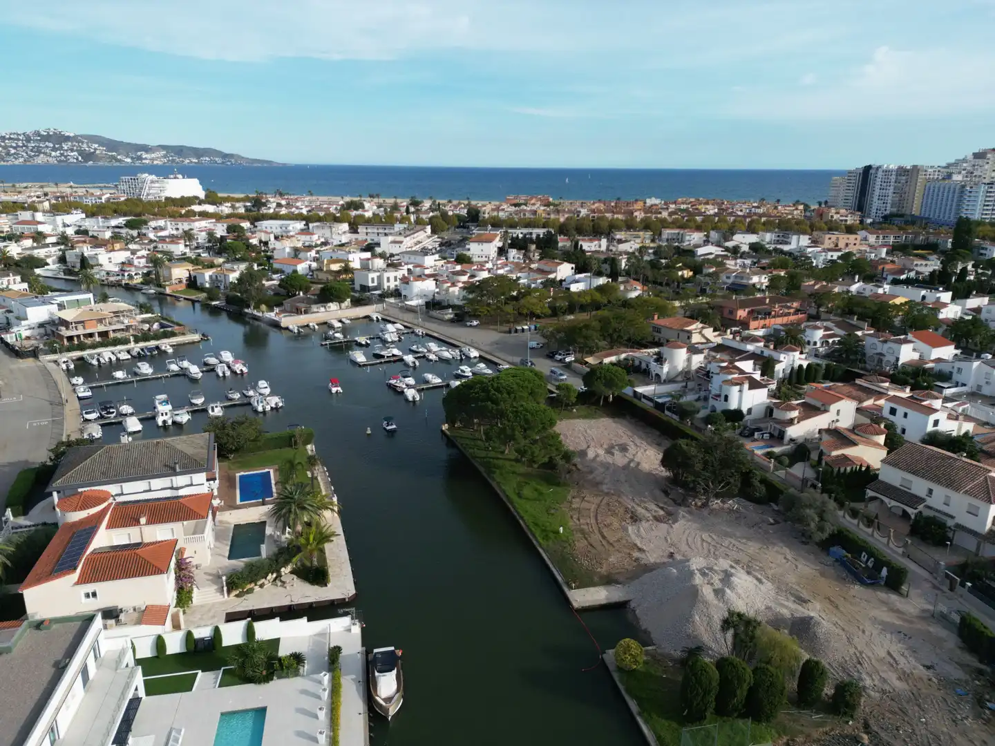 Außenansicht von Residential zum Verkauf in Empuriabrava