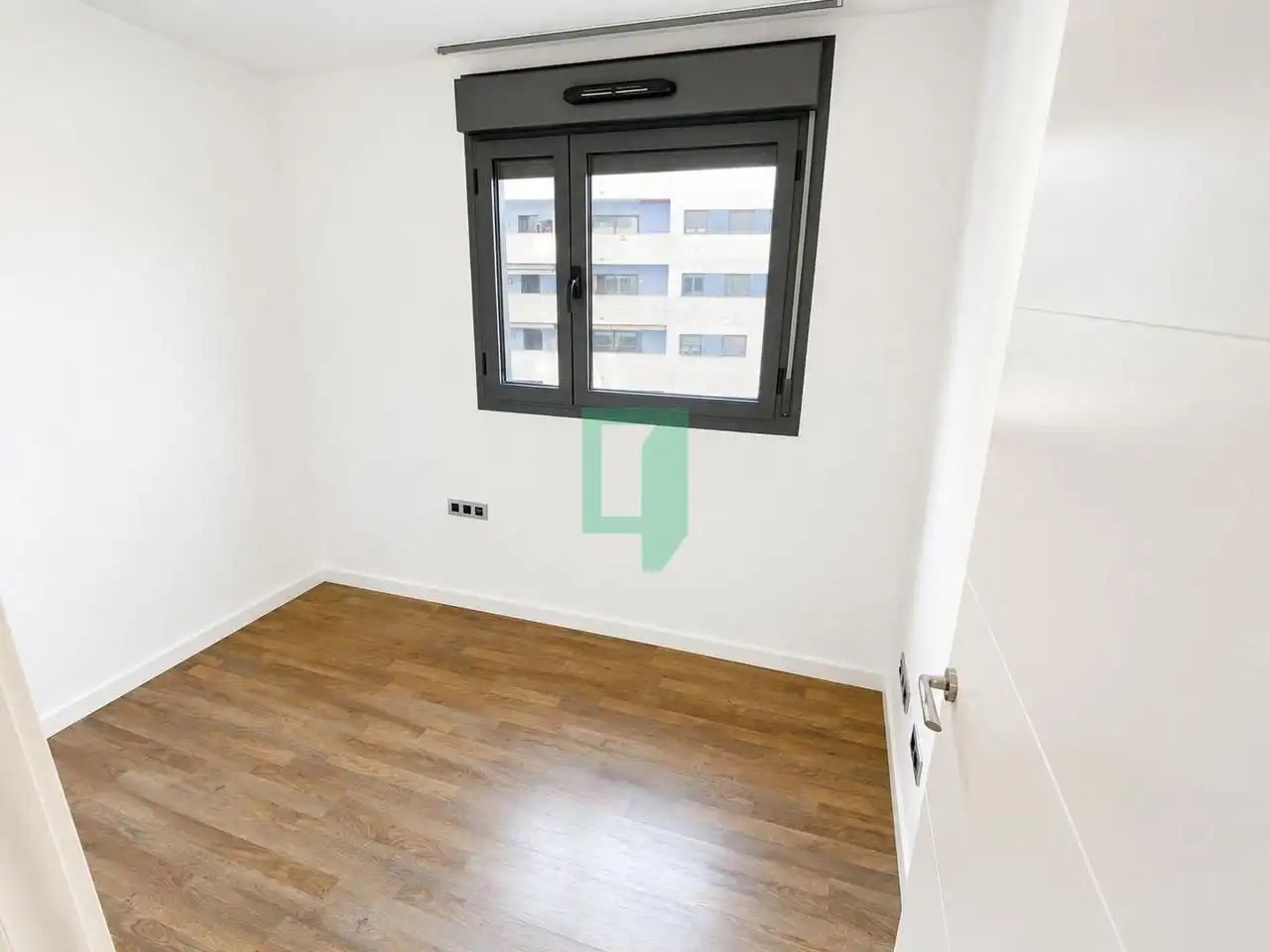 Bedroom of Flat for rent in Badalona  with Air Conditioner and Terrace