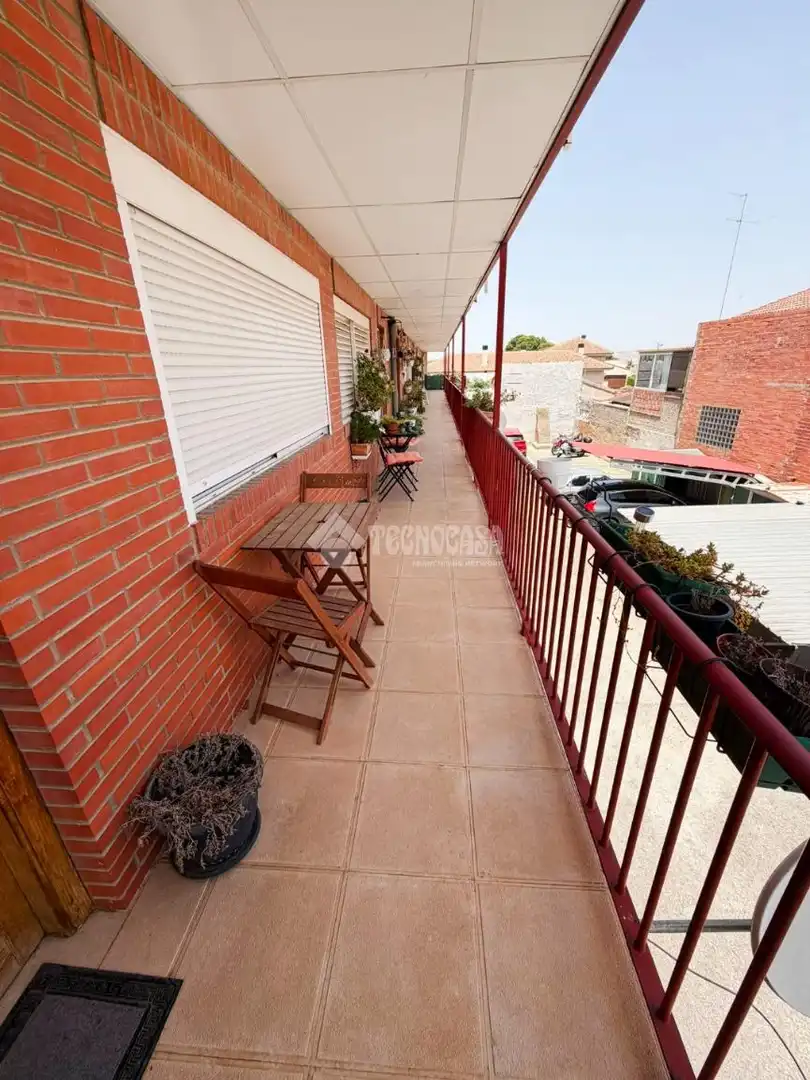 Flat for sale in Venta del Olivar