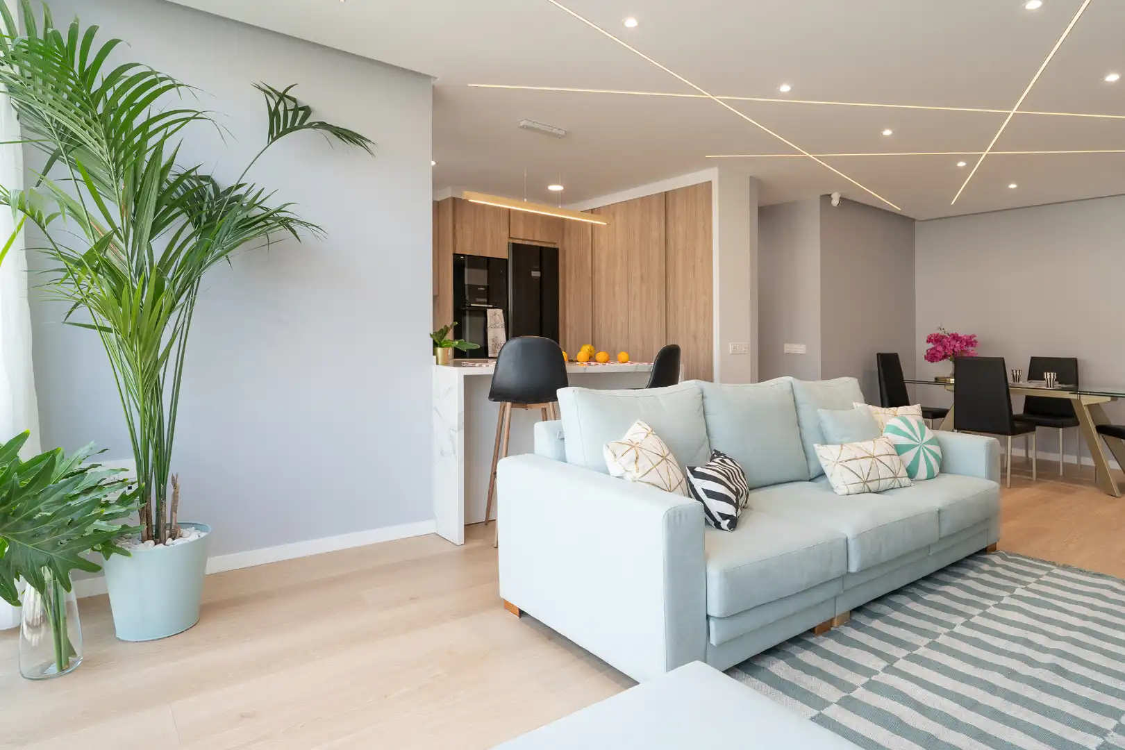 Living room of Flat for rent in Santa Cruz de Tenerife  with Furnished, Oven and Washing machine