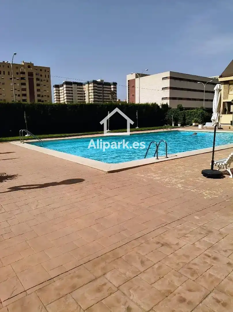 Parking of Flat for rent in Alicante / Alacant  with Heating, Terrace and Swimming Pool
