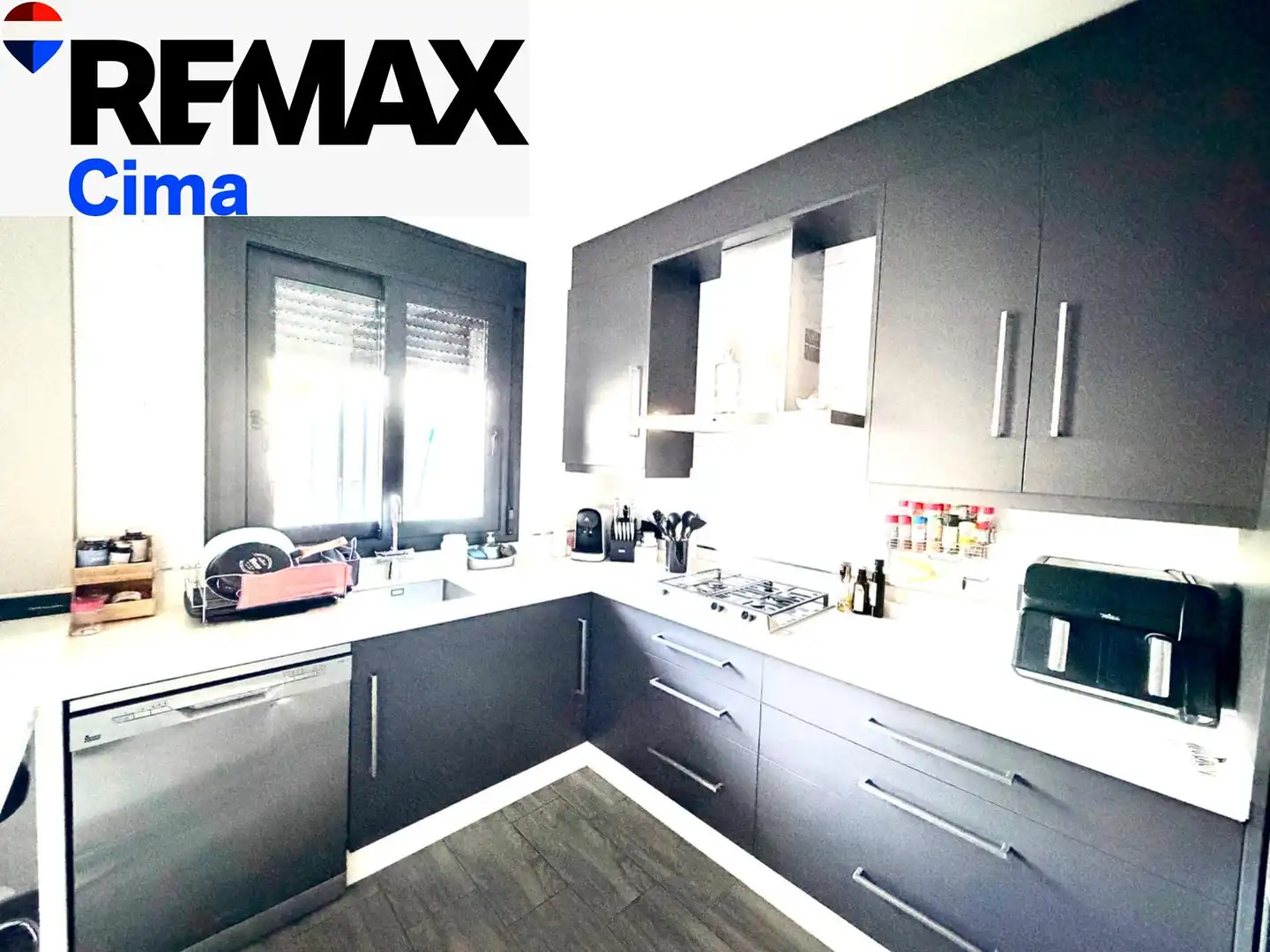 Vista exterior de Casa o chalet en venta en Cúllar con Calefacción, Terraza y Trastero