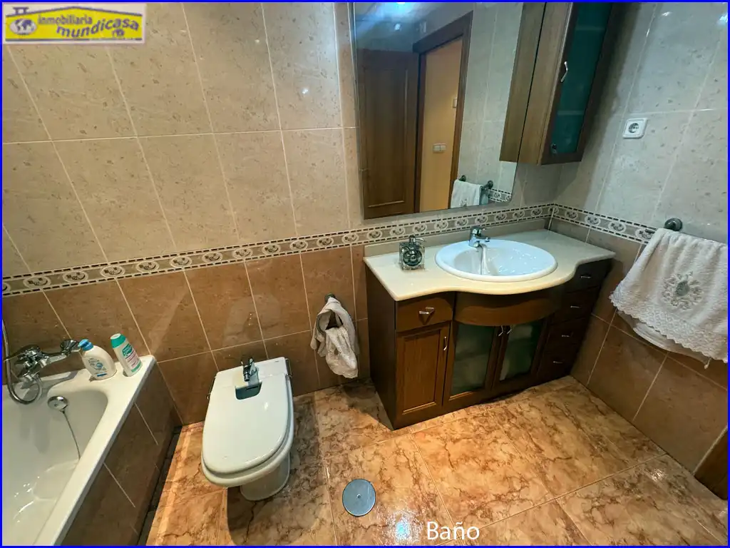 Baño de Dúplex en venta en Santomera con Aire acondicionado, Terraza y Amueblado