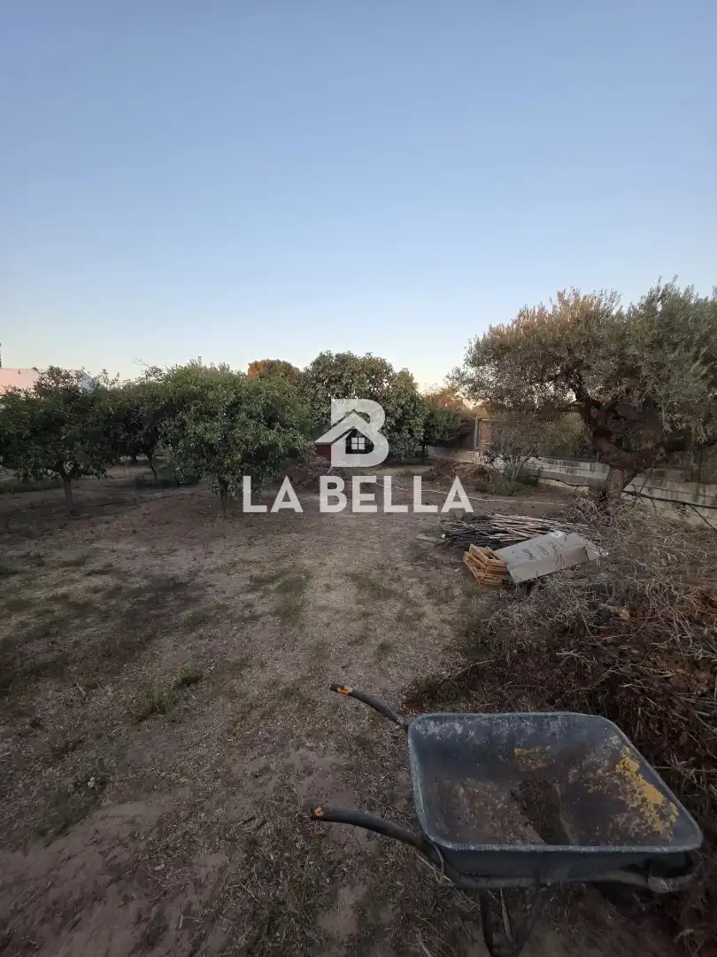 Casa o xalet en venda en Sevilla amb Aire condicionat, Jardí privat i Traster