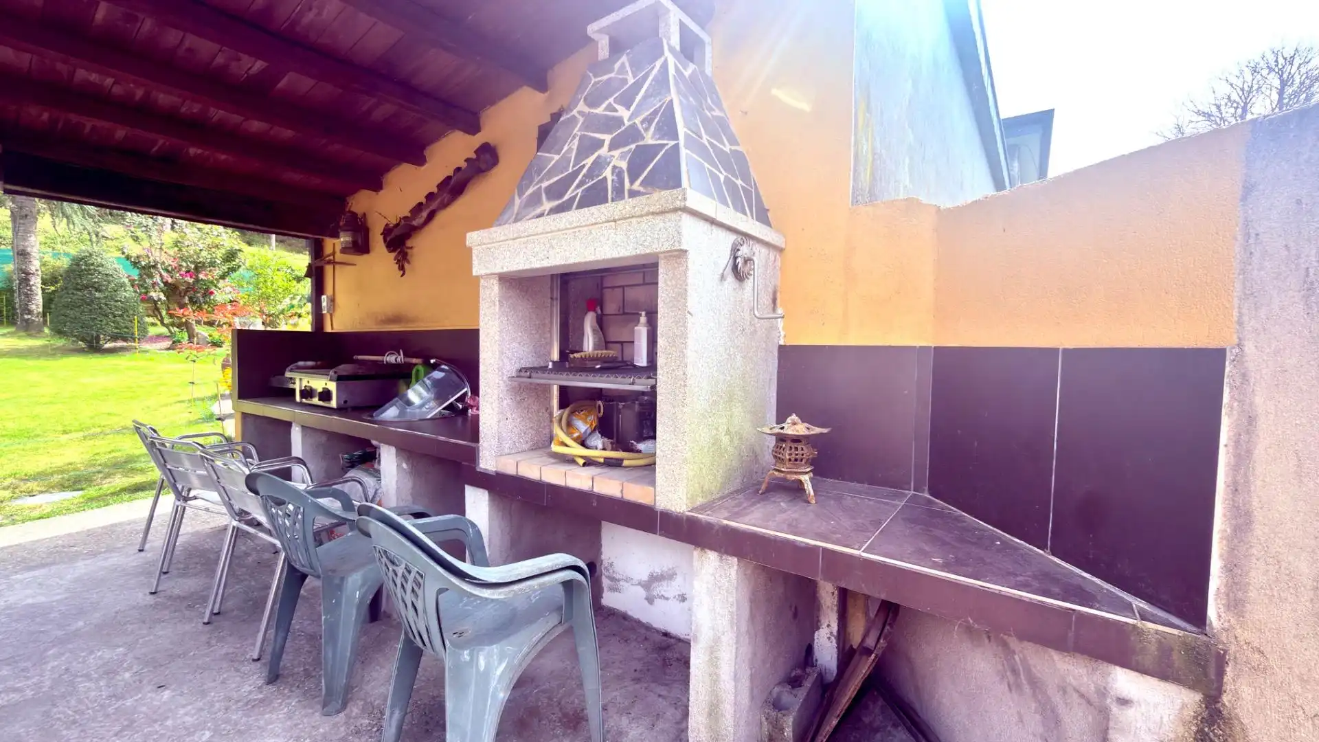 Houses for sale in Esgos  with Private garden, Parquet flooring and Furnished