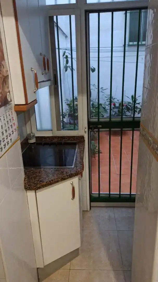 Cuina de Pis en venda en  Sevilla Capital amb Aire condicionat