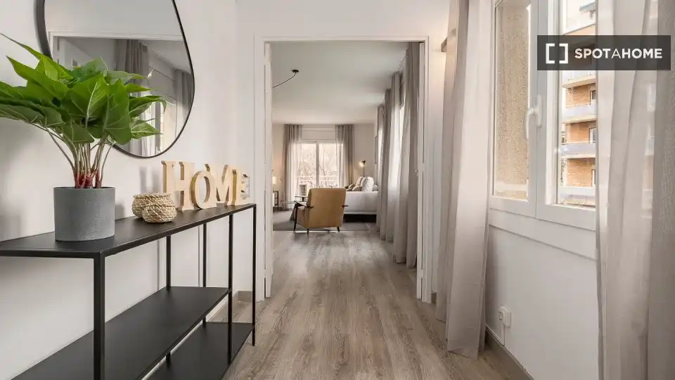 Room in Centre - Estació