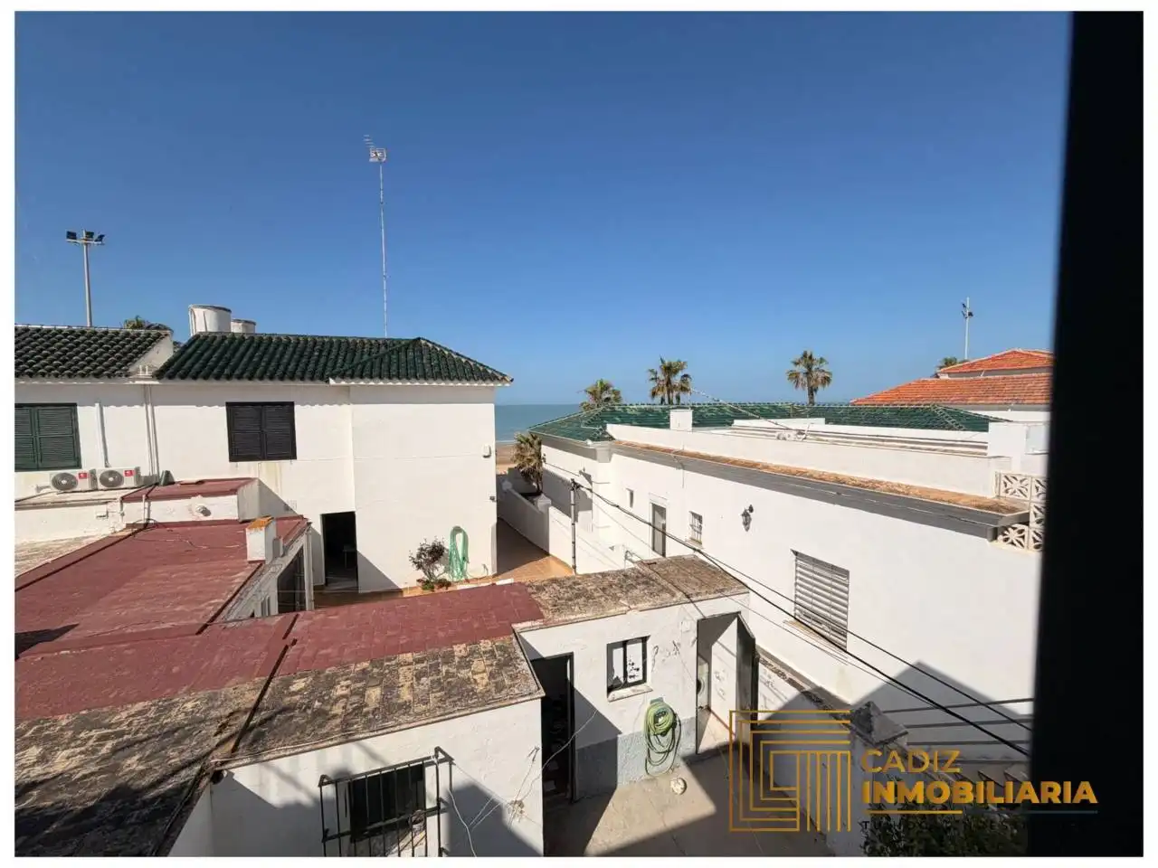 Vista exterior de Casa o xalet en venda en Chipiona amb Terrassa