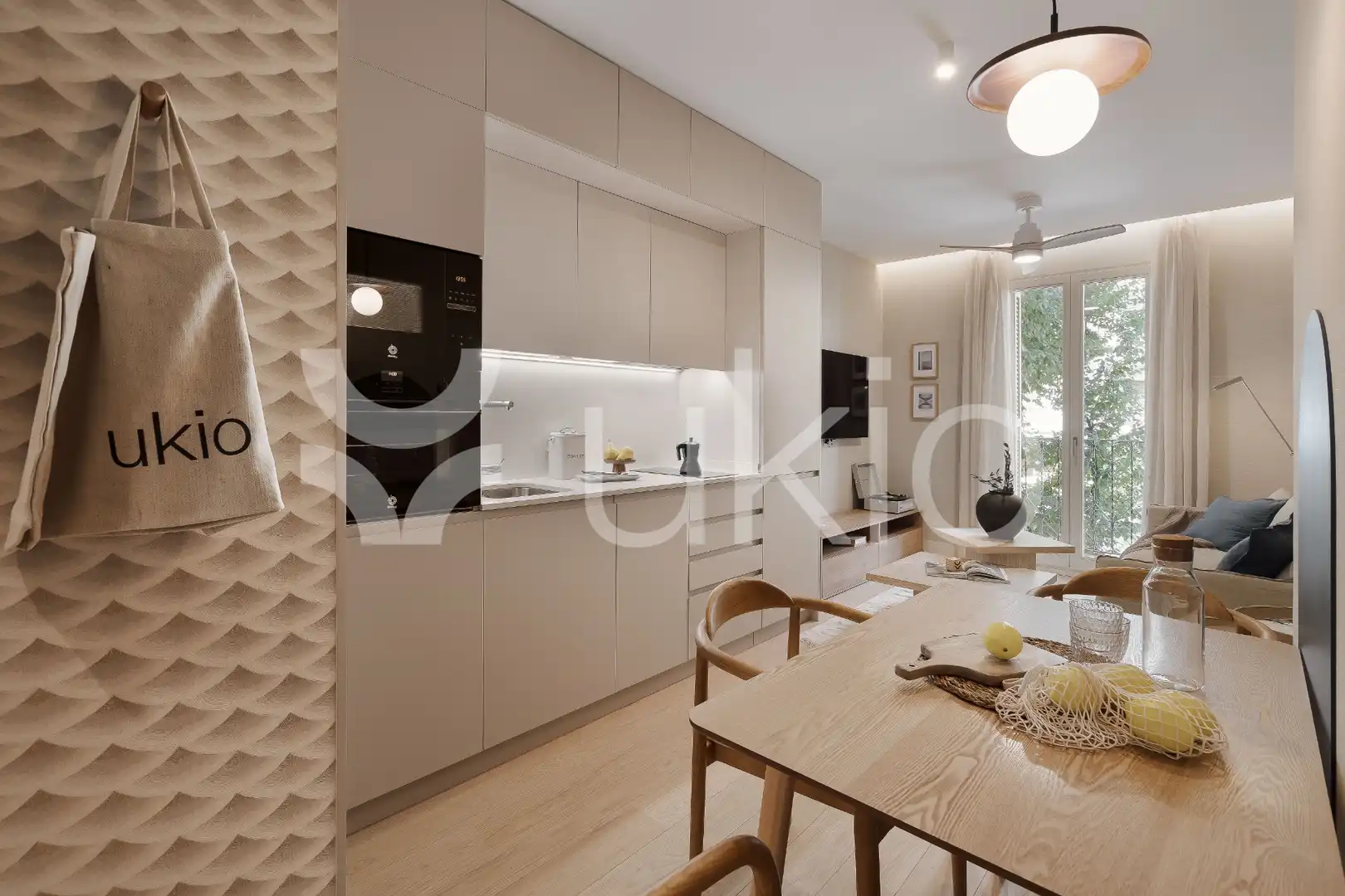 Cuina de Apartament de lloguer en Madrid amb Calefacció, Moblat i Forn