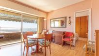 Menjador de Apartament en venda en Alicante / Alacant amb Aire condicionat i Terrassa