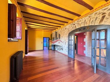 Casa rustica con giardino in vendita a Àngel Guimerà