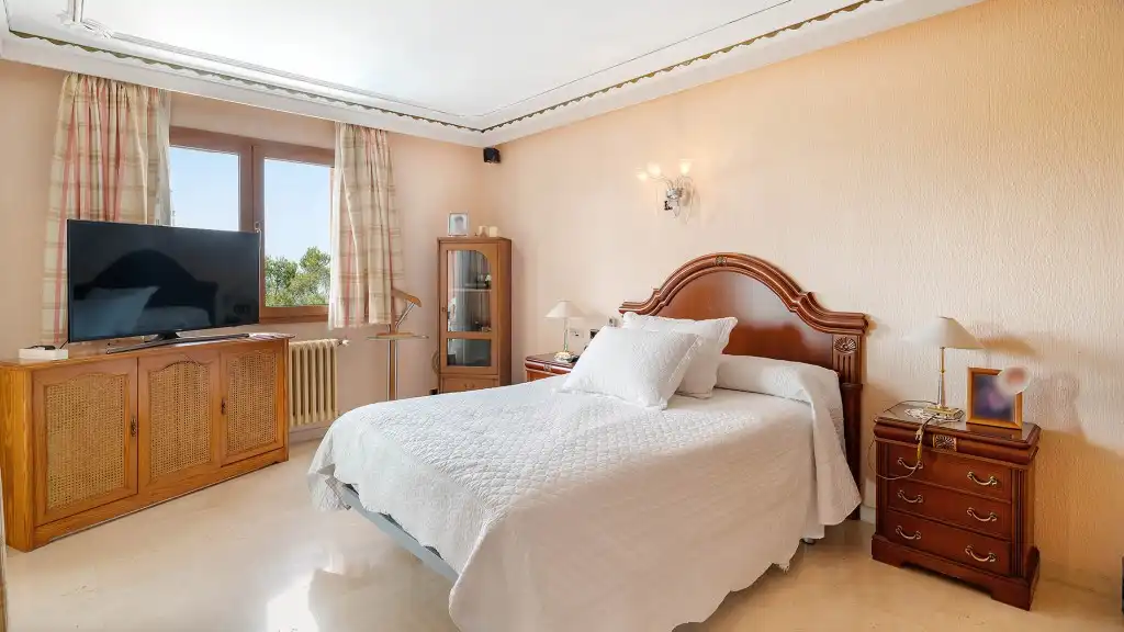 Dormitori de Casa o xalet en venda en Calvià amb Aire condicionat, Calefacció i Jardí privat