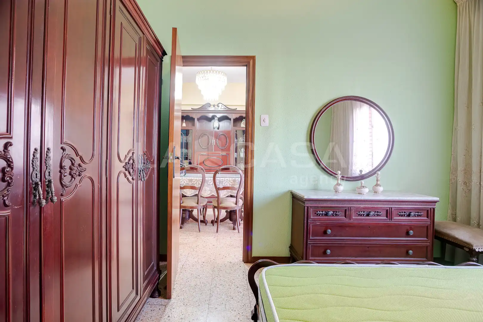 Piso con terraza en venta en Carrer del Camp Arriassa, imagen 13