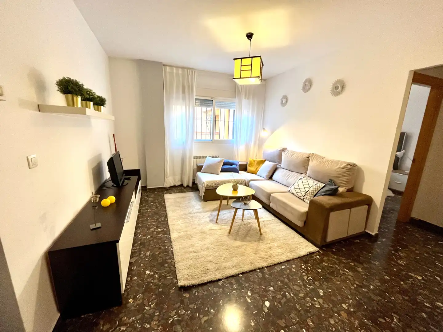 Flat with lift for sale in Avenida Mariana Pineda 6, imagen 2