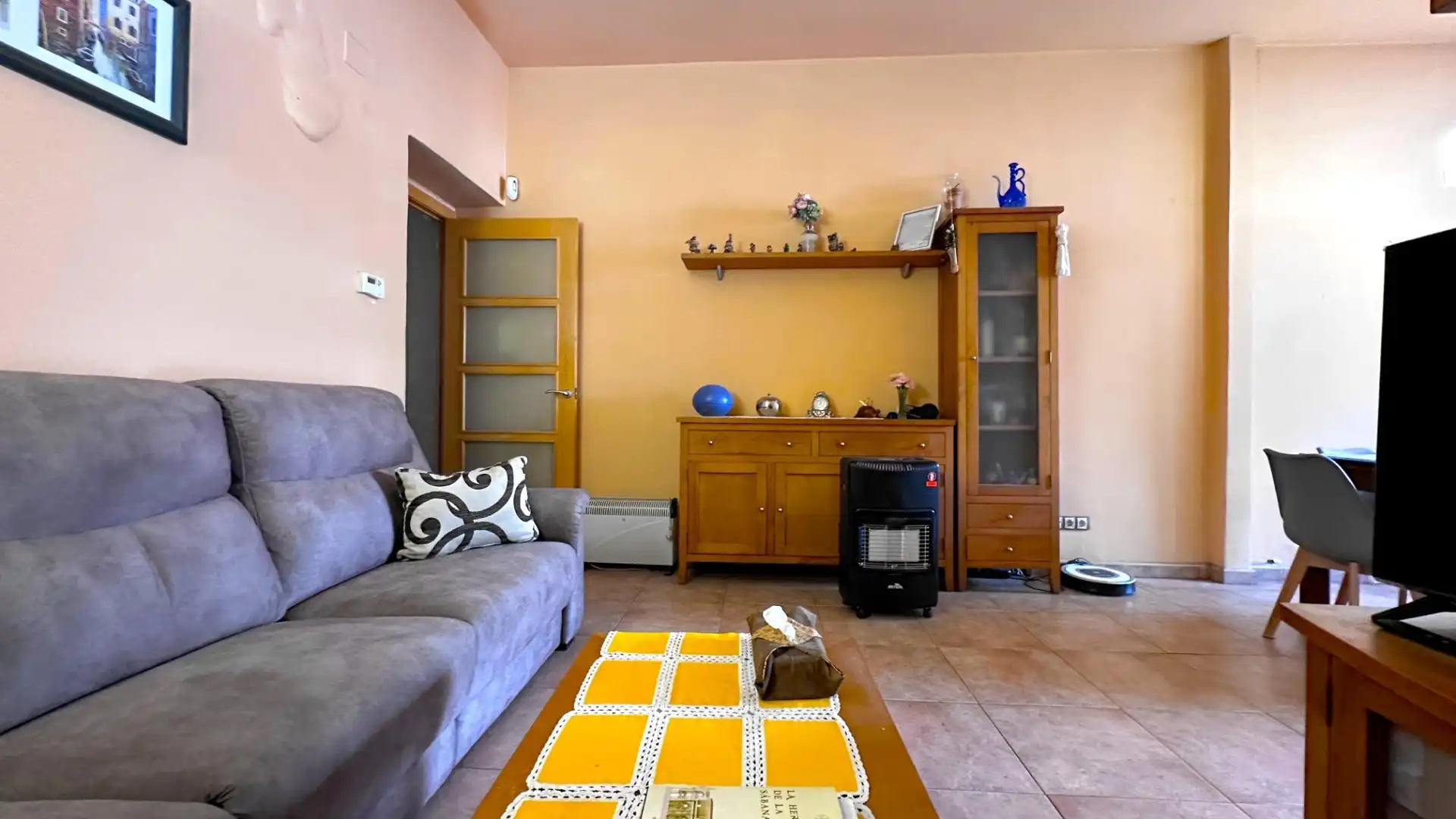Sala de estar de Casa o chalet en venta en Terrassa con Aire acondicionado, Calefacción y Terraza