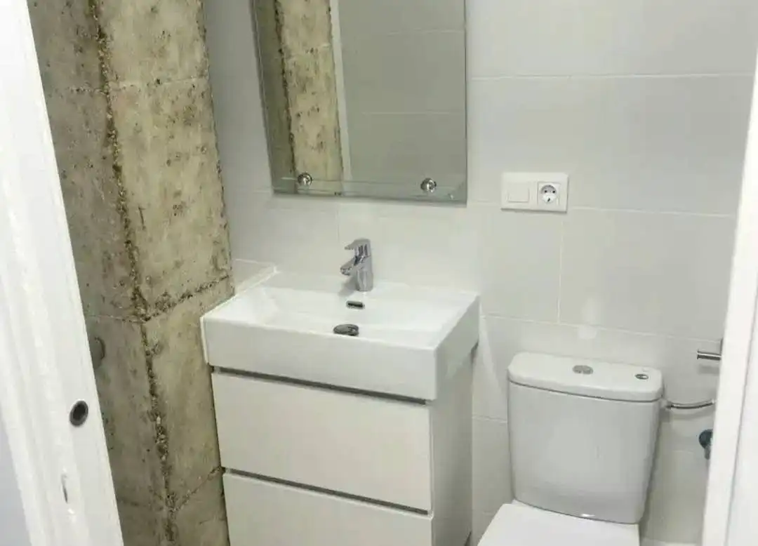Baño de Piso de alquiler en Valencia con Aire acondicionado, Amueblado y Horno