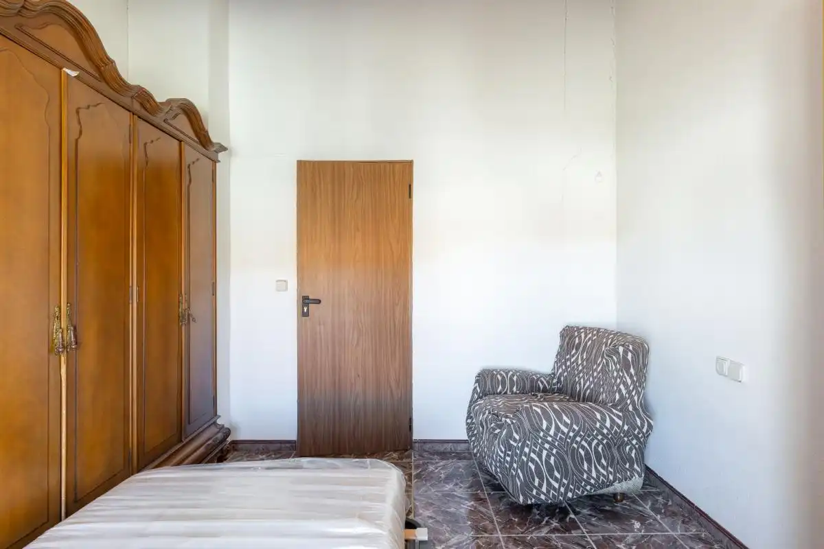 Casa adosada en venta en C. Calvario, Fuenterrobles