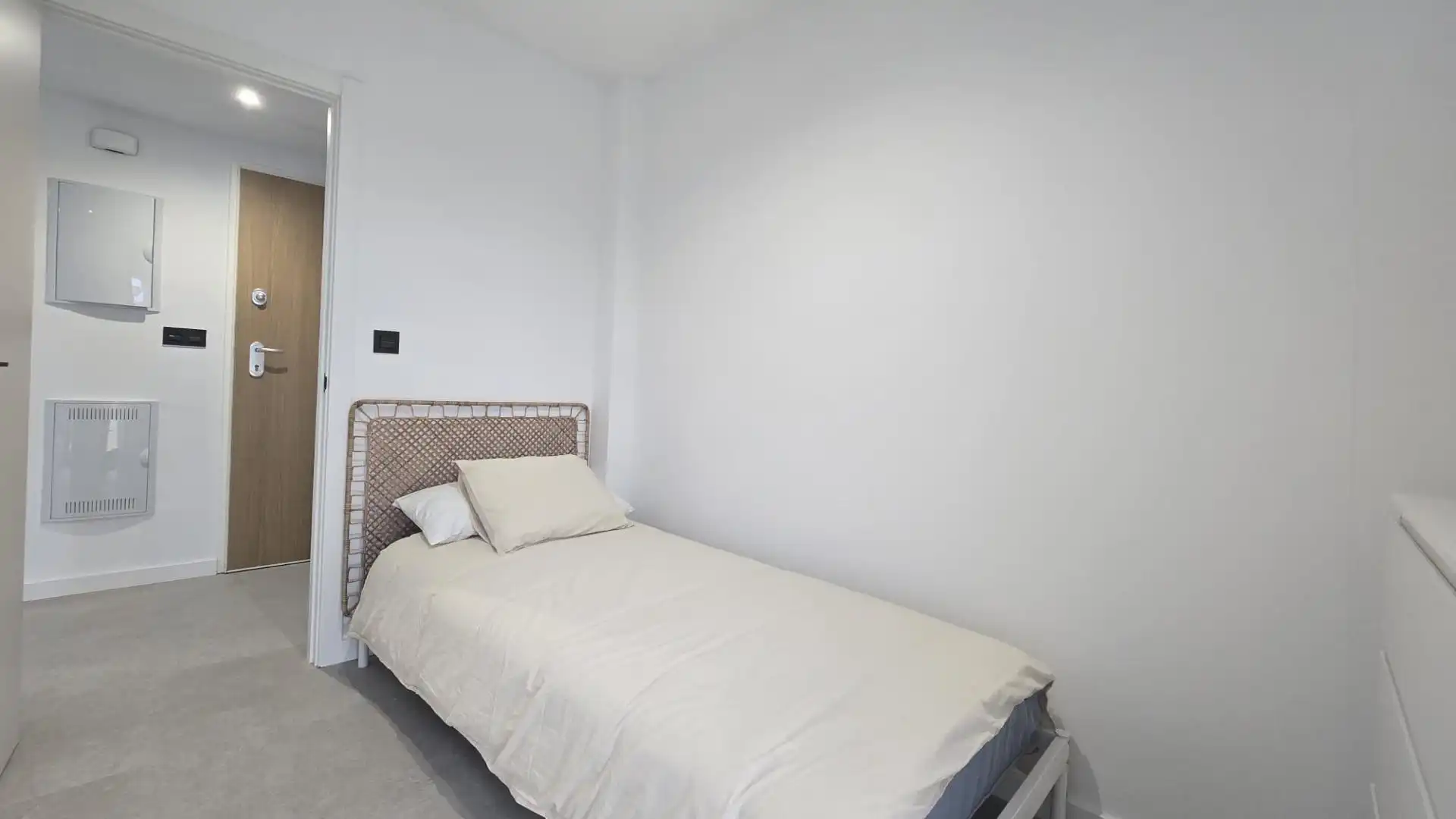 Habitación de Apartamento en venta en Mutxamel con Aire acondicionado, Calefacción y Terraza