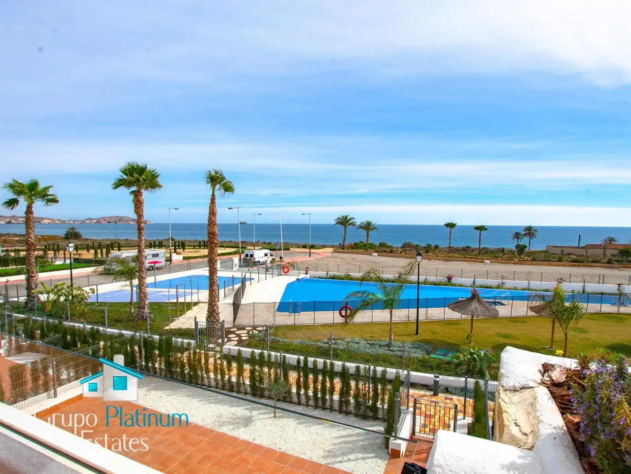 Appartement compact avec piscine à vendre à San Juan de los Terreros
