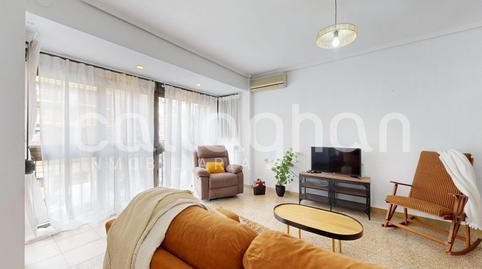 Foto 3 de Piso en venta en Calle Luis Oliag, Mont-Olivet,  Valencia Capital