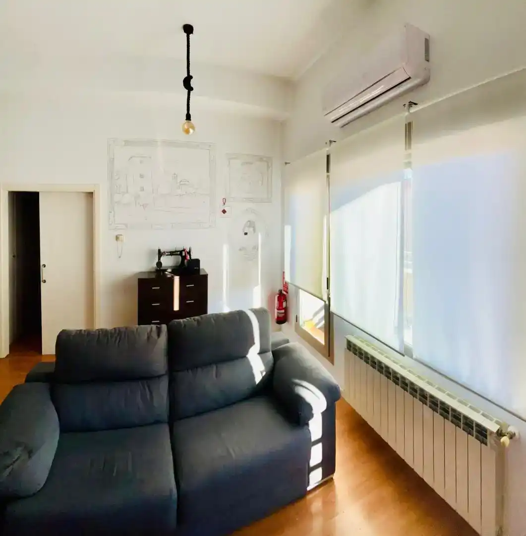 Wohnzimmer von Wohnung zum Verkauf in Pinto mit Klimaanlage und Balkon