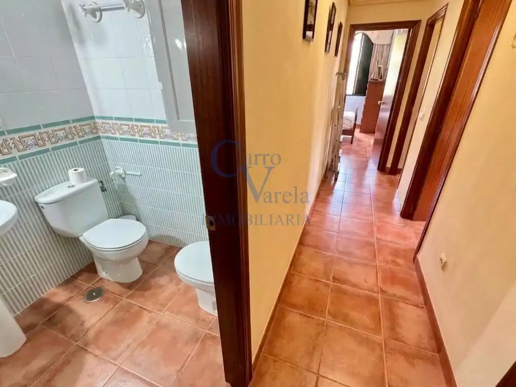 Piso en venta en Dos Hermanas con Aire acondicionado, Calefacción y Jardín privado