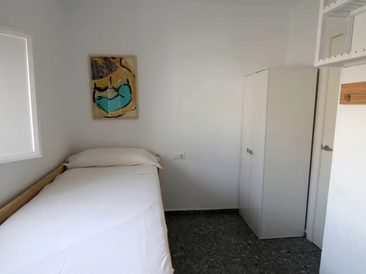 Schlafzimmer von Wohnung zur Miete in  Cádiz Capital mit Klimaanlage und Balkon