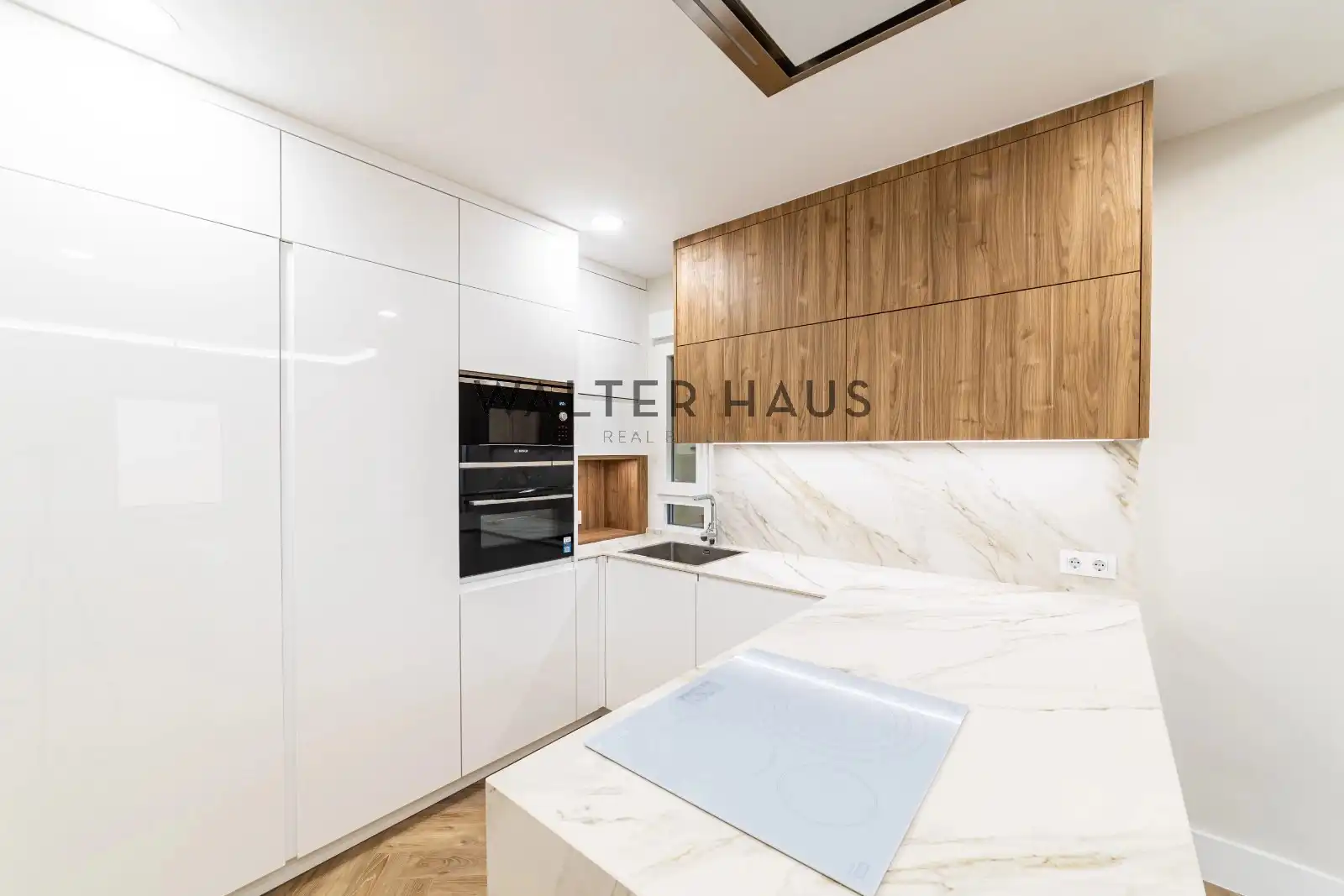 Flat with lift for sale in Calle de Fernán González, imagen 4