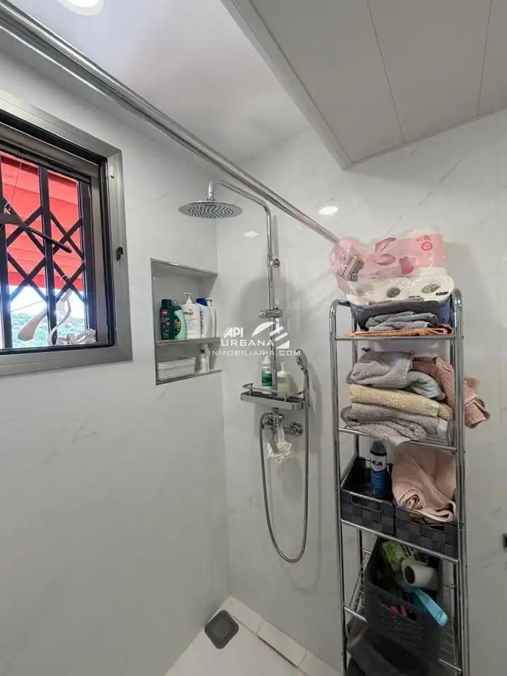 Ático con ascensor en venta en Avenida de Joan Margarit, imagen 25