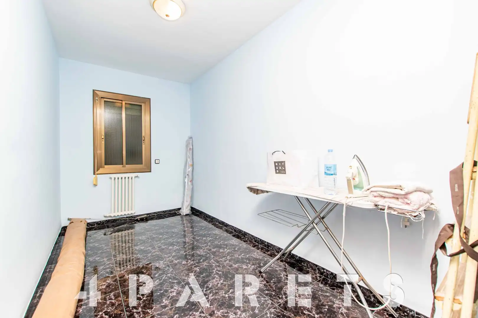Piso en venta en Premià de Mar con Calefacción, Horno y Balcón