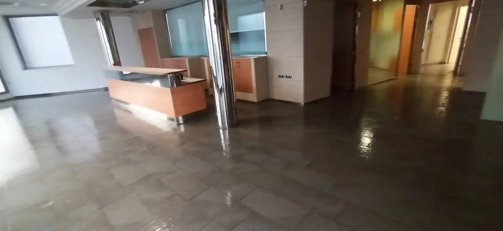 Local comercial en venda a Av Cataluña, imagen 3