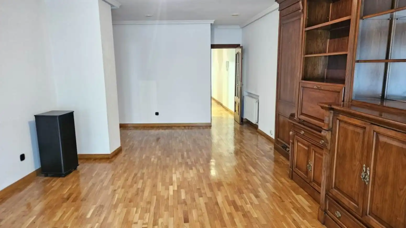 Living room of Flat for rent in Salamanca  with Heating, Parquet flooring and Terrace