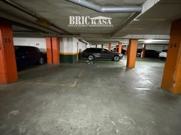 Individual with lift for sale in Centro